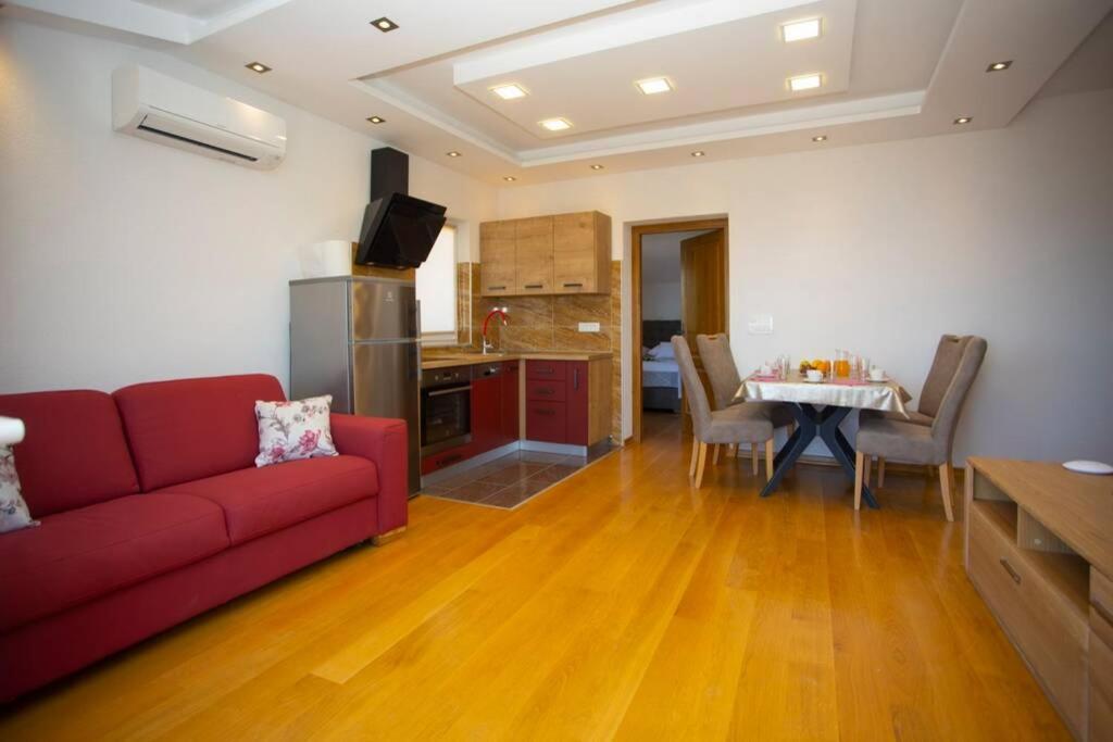 Apartments Ivica #7 Makarska Exterior photo