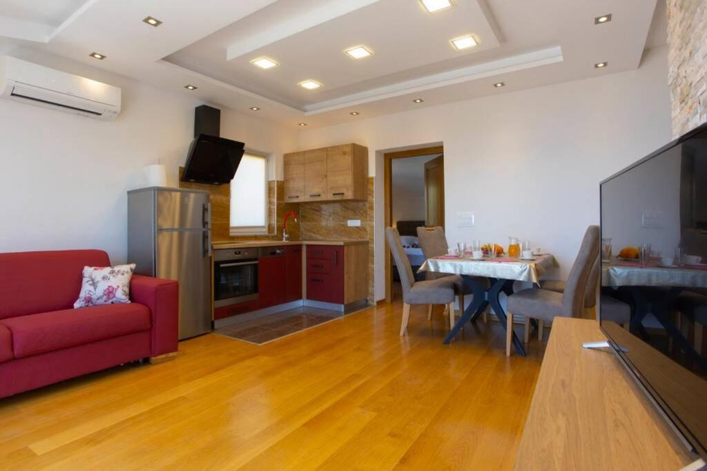 Apartments Ivica #7 Makarska Exterior photo