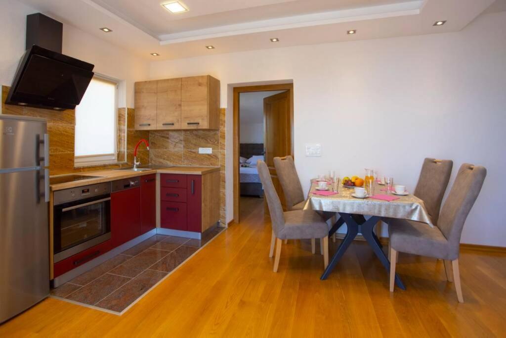 Apartments Ivica #7 Makarska Exterior photo